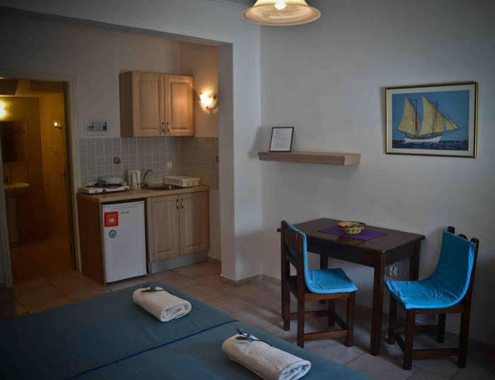 Apartments Katia Kassiopi Ngoại thất bức ảnh
